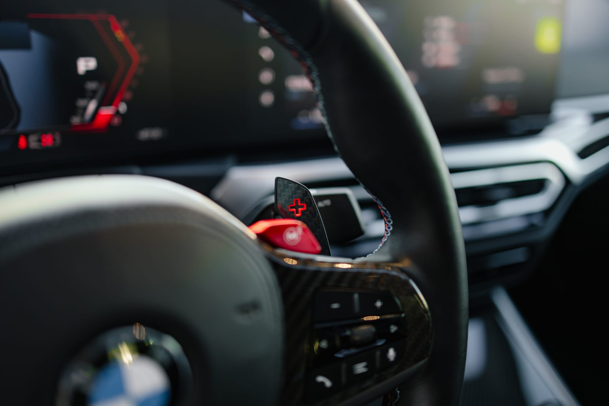 KP34 — BMW M2 G87 — кадр 13